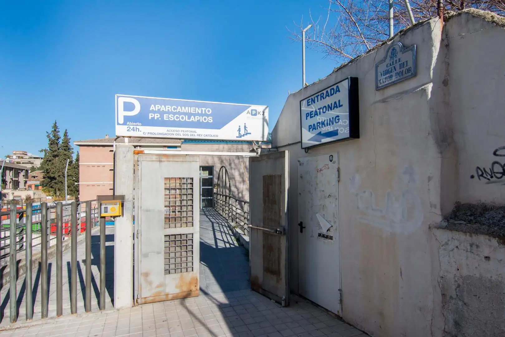 Aparcament de Garatge en venda en Granada