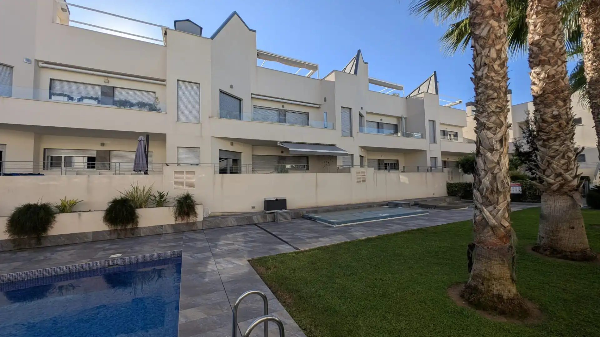 Bungalow en venta en Calle Nicolás Copérnico 10