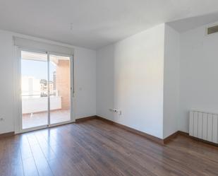 Bedroom of Apartment for sale in  Granada Capital  with Heating, Private garden and Terrace
