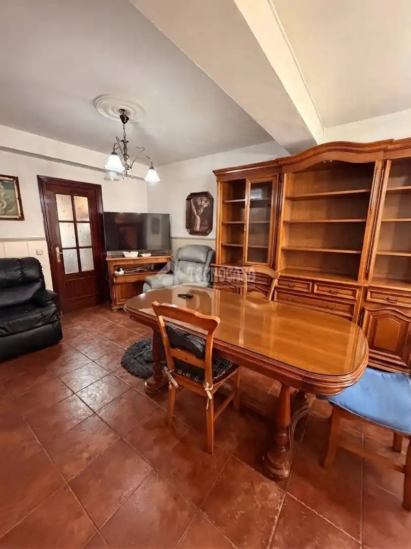 Dining room of Flat for sale in Zona de la Vega