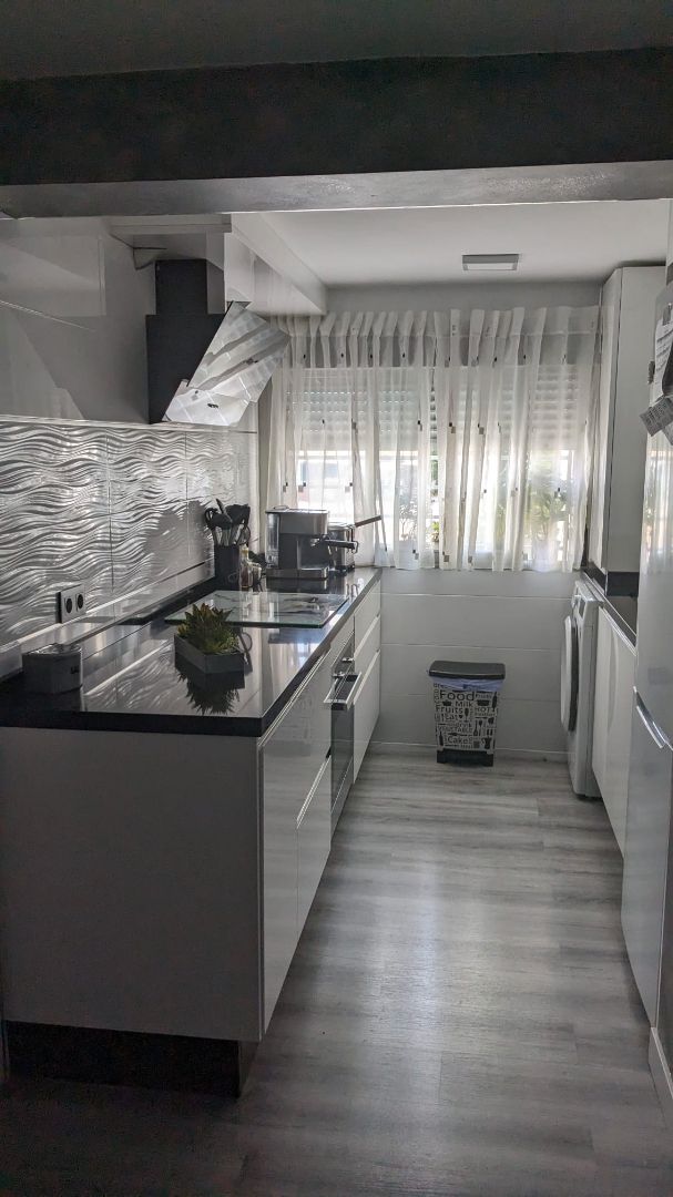 Kitchen of Flat for sale in  Córdoba Capital  with Air Conditioner and Furnished