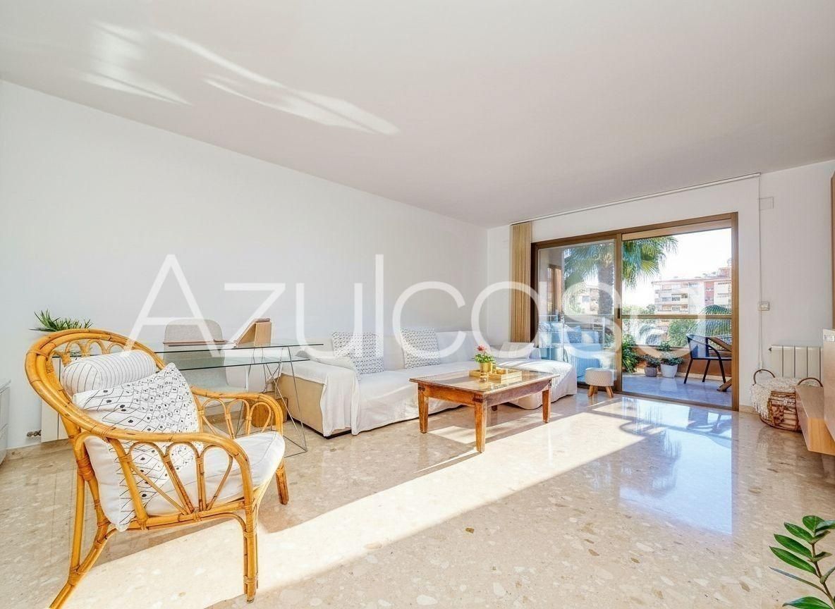 Sala d'estar de Pis en venda en Alicante / Alacant amb Terrassa, Traster i Piscina comunitària