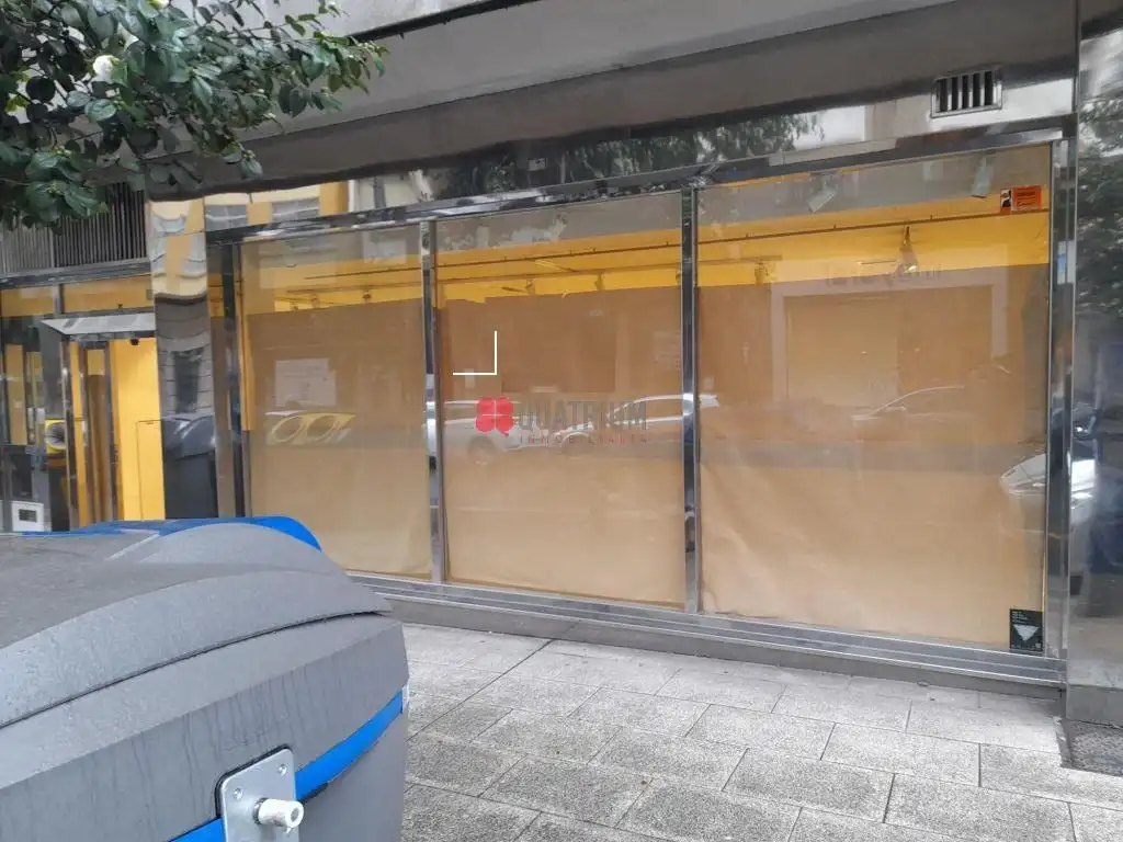 Local comercial de lloguer a Doutor Teixeiro, imagen 3