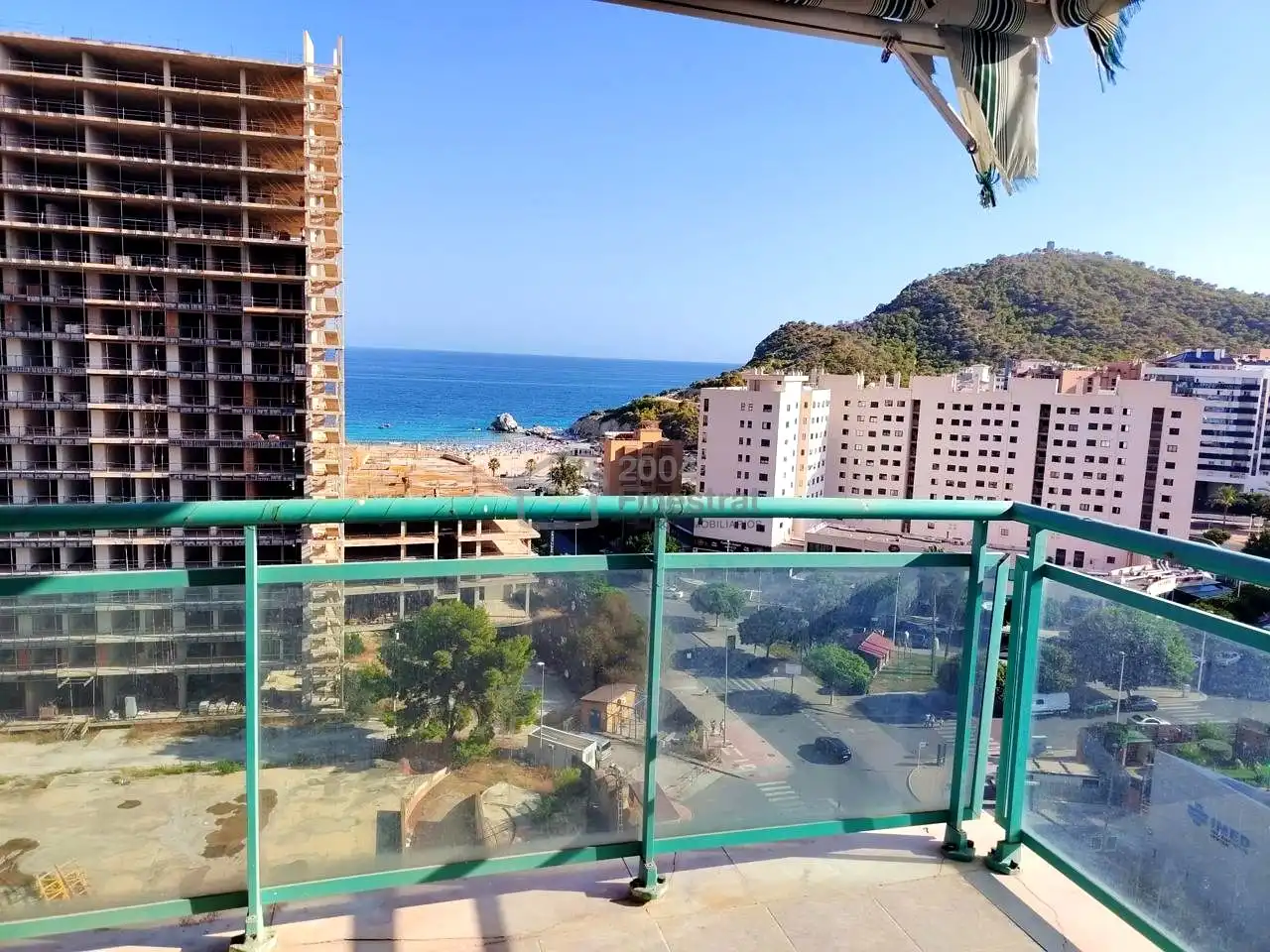 Vista exterior de Apartament en venda en Benidorm amb Terrassa i Alarma