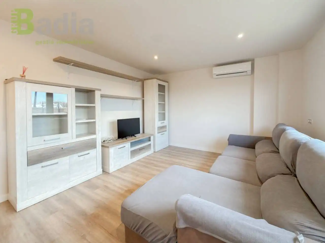 Dúplex de alquiler en Calle Aubach, Alcarràs