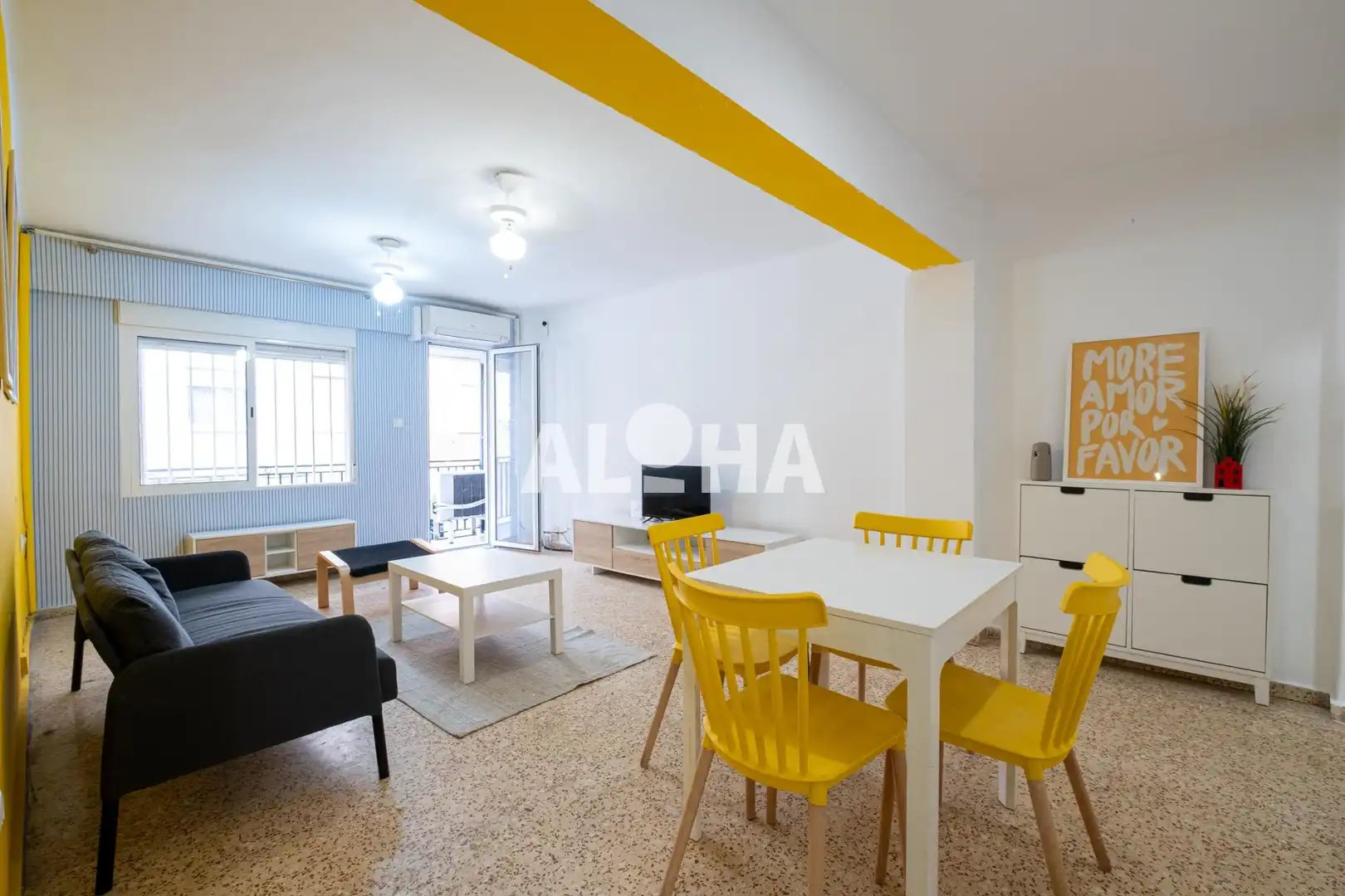 Wohnzimmer von Wohnung zur Miete in Zona Concordia