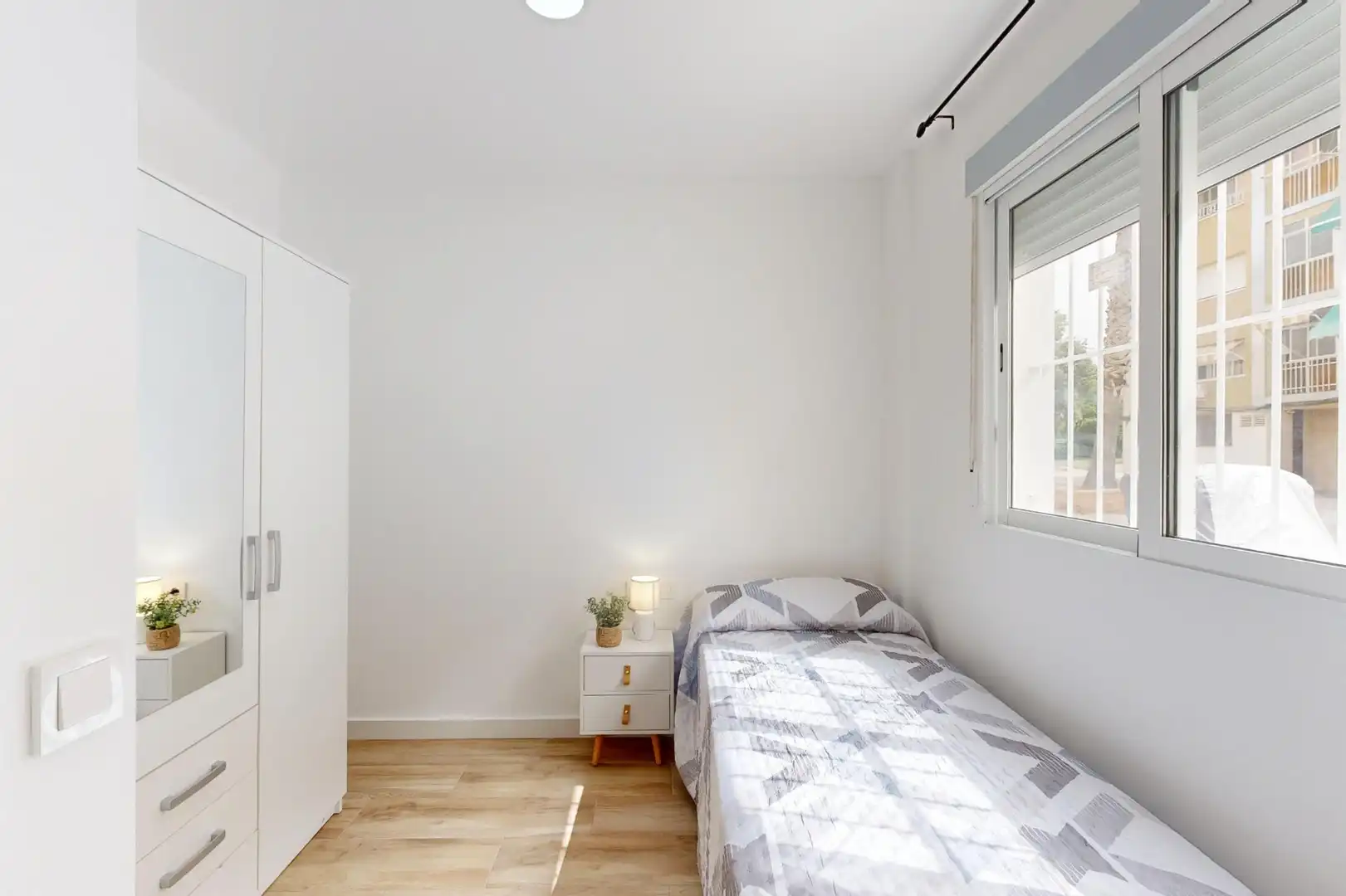 Bedroom of Flat for rent in Cartagena