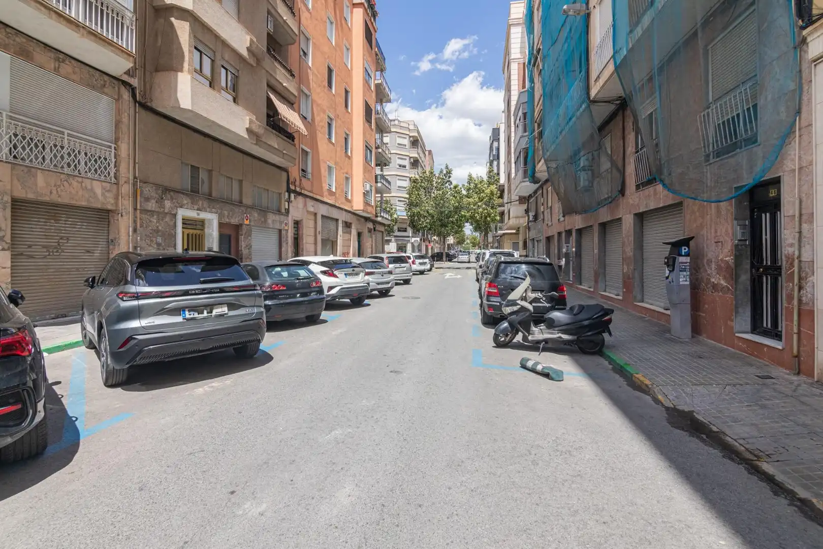 Außenansicht von Residential zum Verkauf in Elche / Elx