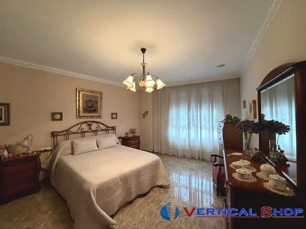 Habitación de Casa o chalet en venta en Villena con Aire acondicionado, Calefacción y Terraza