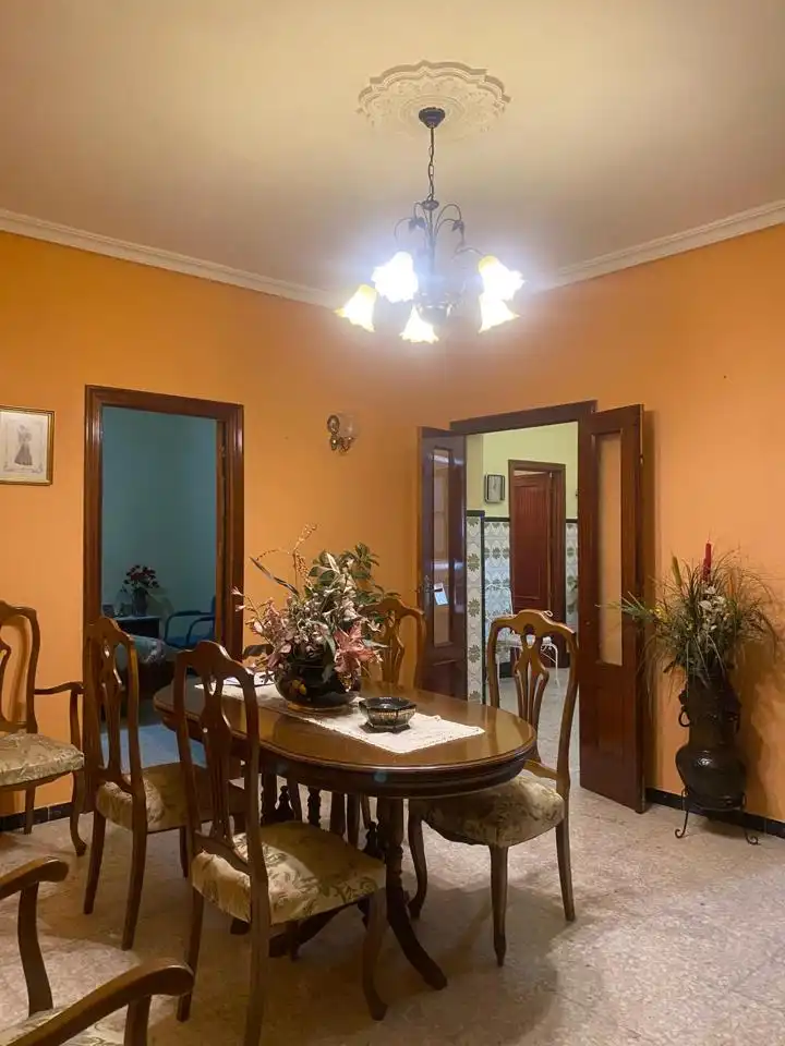 Comedor de Casa o chalet en venta en Dos Hermanas con Aire acondicionado y Trastero