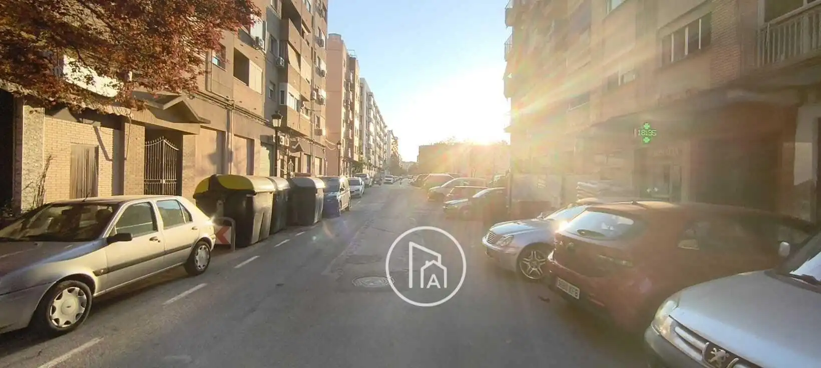 Vista exterior de Casa adosada en venda en Valencia
