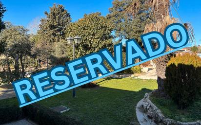 Jardí de Casa o xalet en venda en Nuevo Baztán amb Calefacció, Jardí privat i Piscina