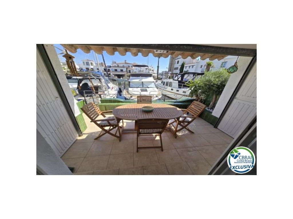 Terrace of House or chalet for sale in Empuriabrava  with Air Conditioner, Heating and Furnished