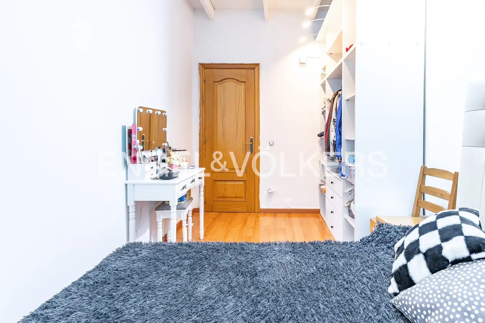 Habitación de Dúplex en venta en Montcada i Reixac con Aire acondicionado, Calefacción y Terraza