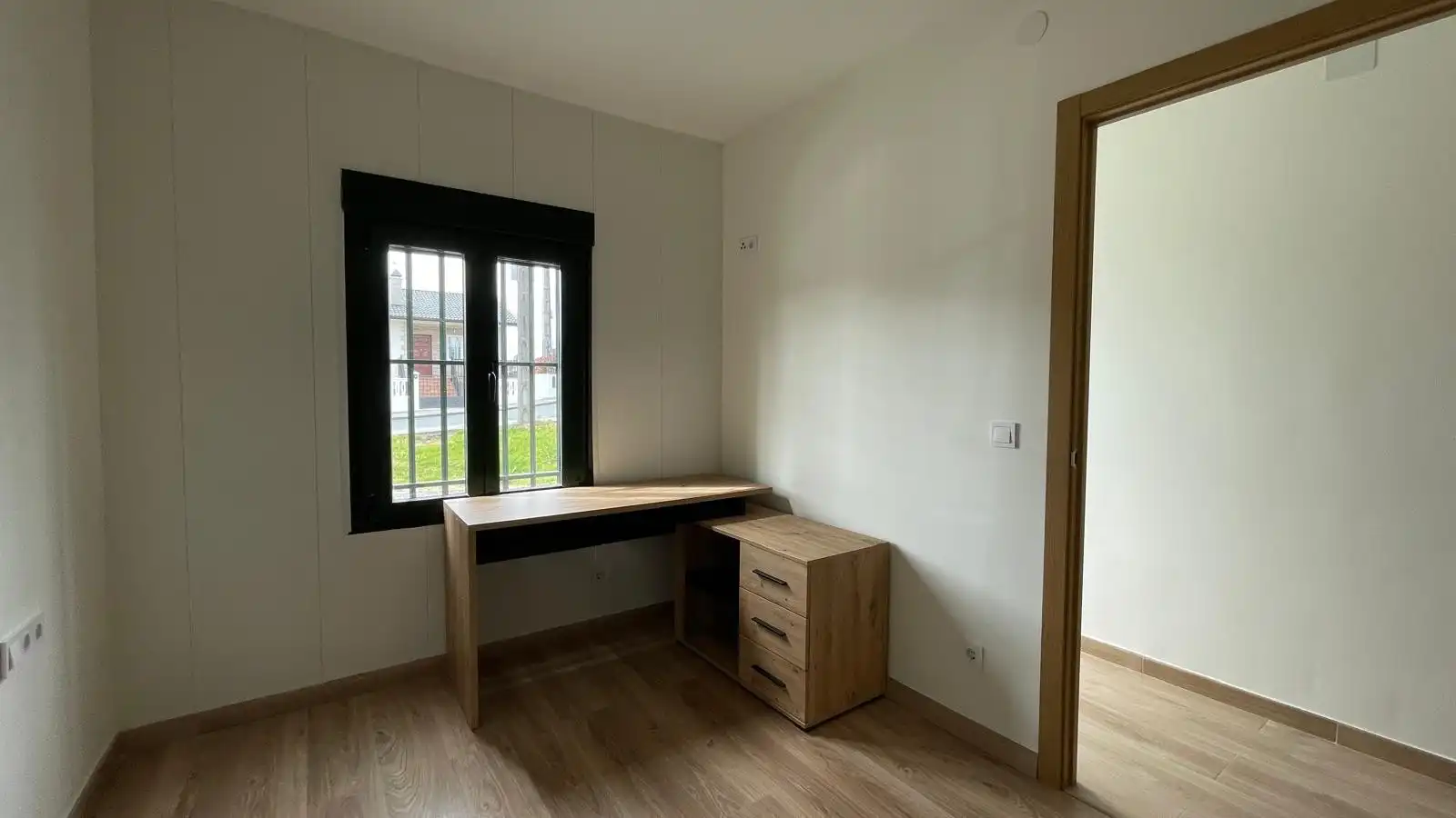 Dormitori de Casa o xalet en venda en Ferrol amb Jardí privat, Parquet i Traster