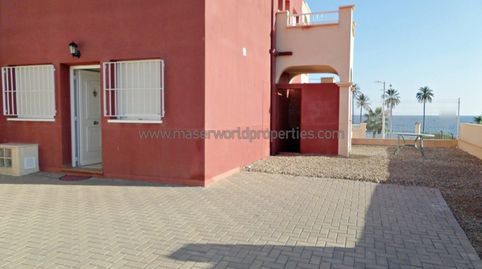 PLANTA BAJA CON AMPLIA TERRAZA  Y VISTAS AL MAR