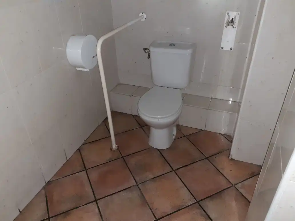 Business premises for sale in C/ Sant Guim de Freixenet, imagen 8