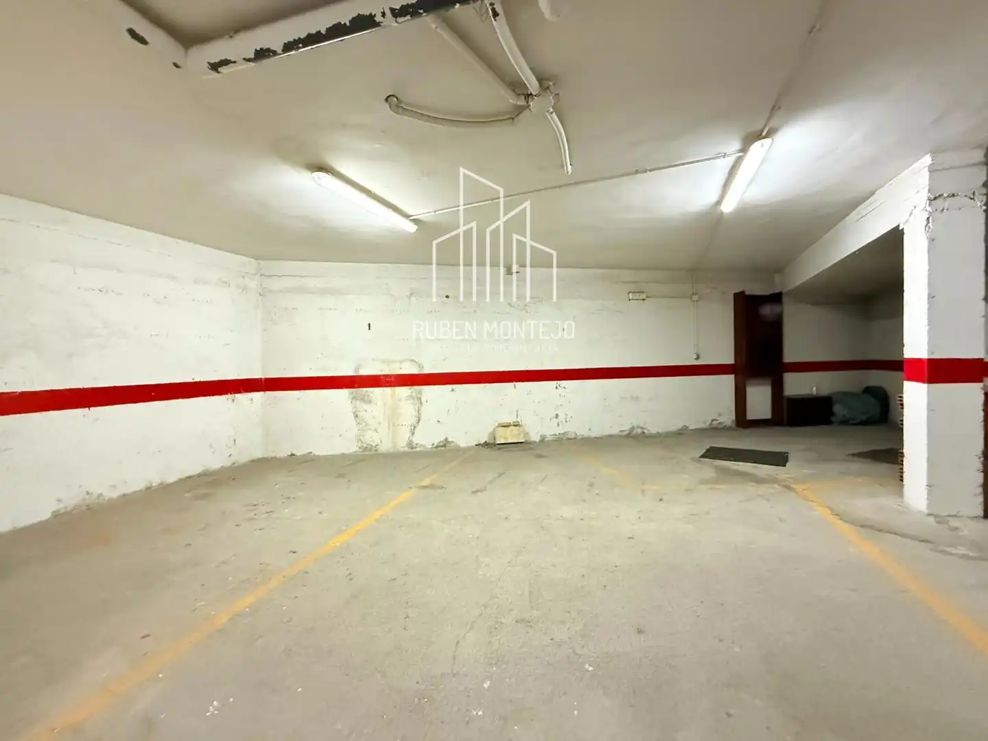 Parkplatz von Wohnung zur Miete in Villamayor mit Heizung, Terrasse und Möbliert