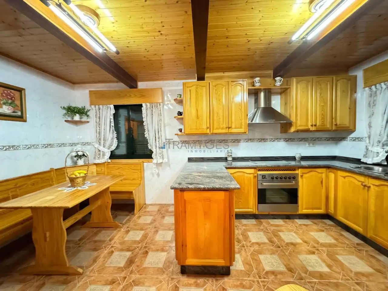 Cocina de Casa o chalet en venta en Redondela con Calefacción, Jardín privado y Terraza