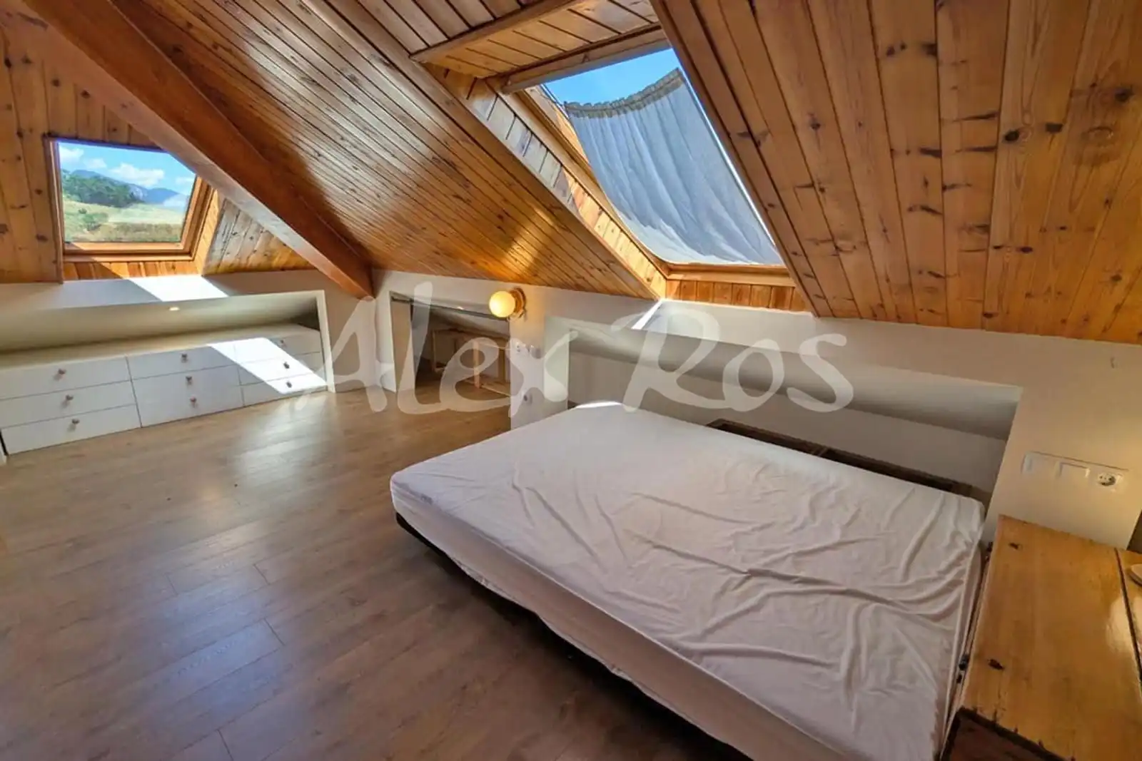 Habitación de Ático en venta en Prats i Sansor con Calefacción y Trastero
