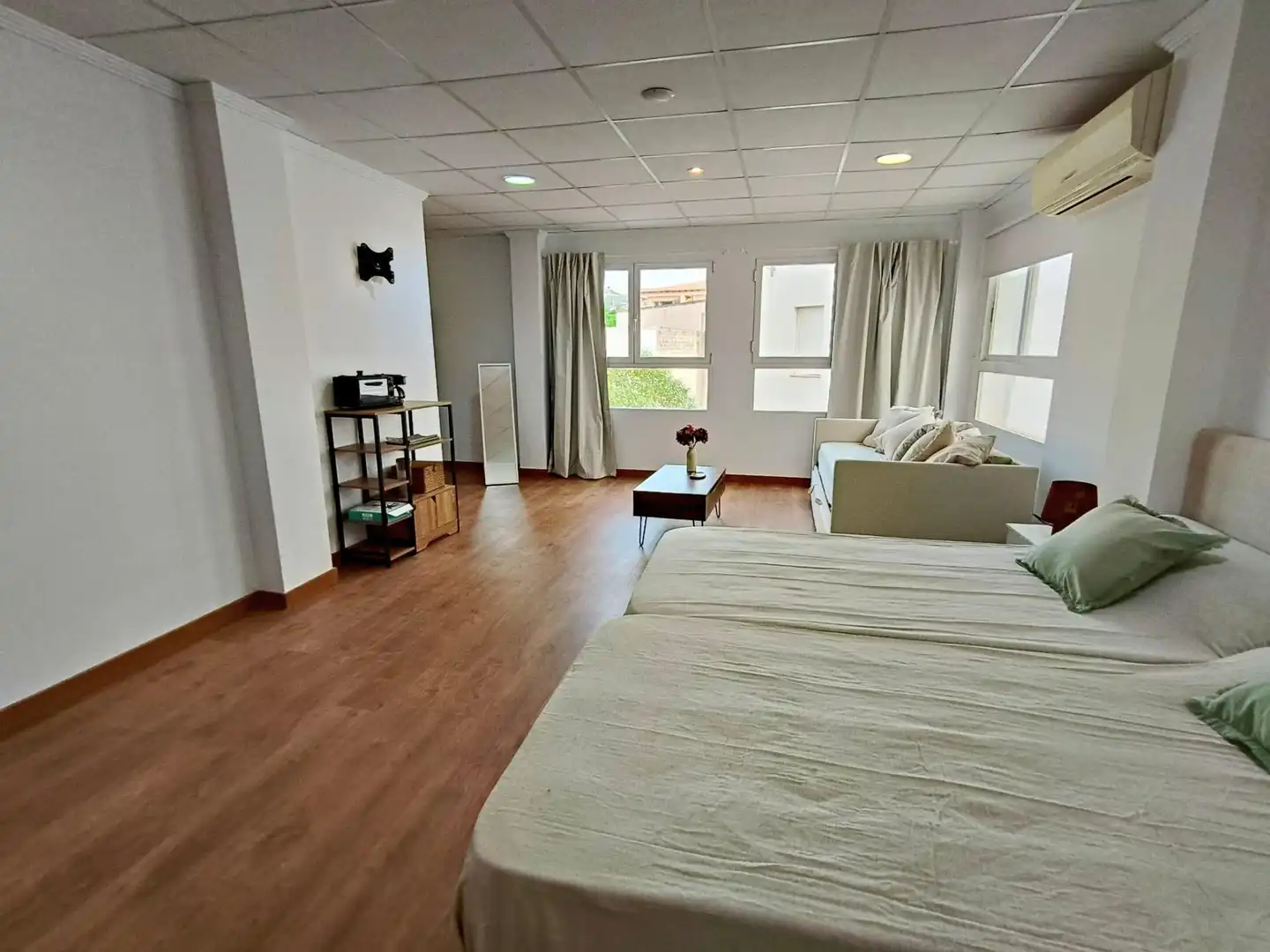 Hotel amb ascensor en venda a Zona Pueblo, imagen 7