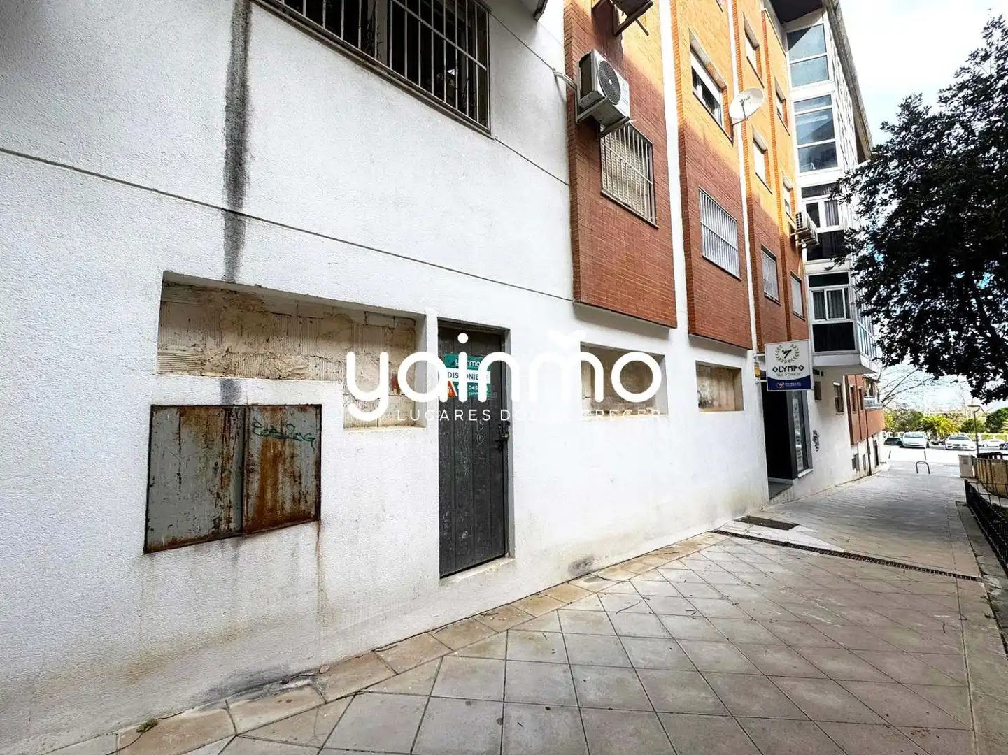 Business premises to rent in Jaén - Fuente del Pinillo
