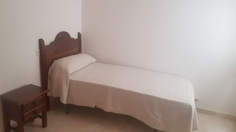 Photo 5 of Flat for rent in Calle Santo Sepulcro de la Quinta, Bola de Oro, Granada Capital