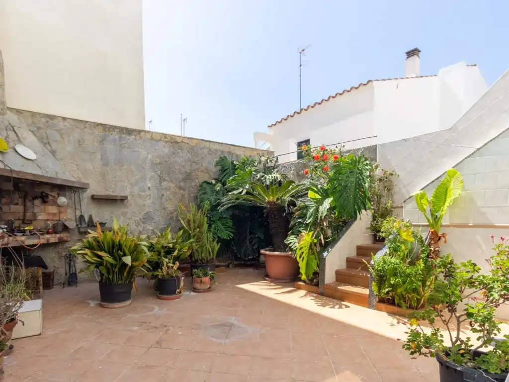 Casa en venta en Calle Sant Jordi