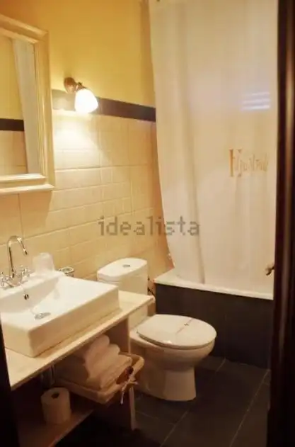 Baño de Finca rústica en venta en Cobreros con Aire acondicionado, Calefacción y Jardín privado