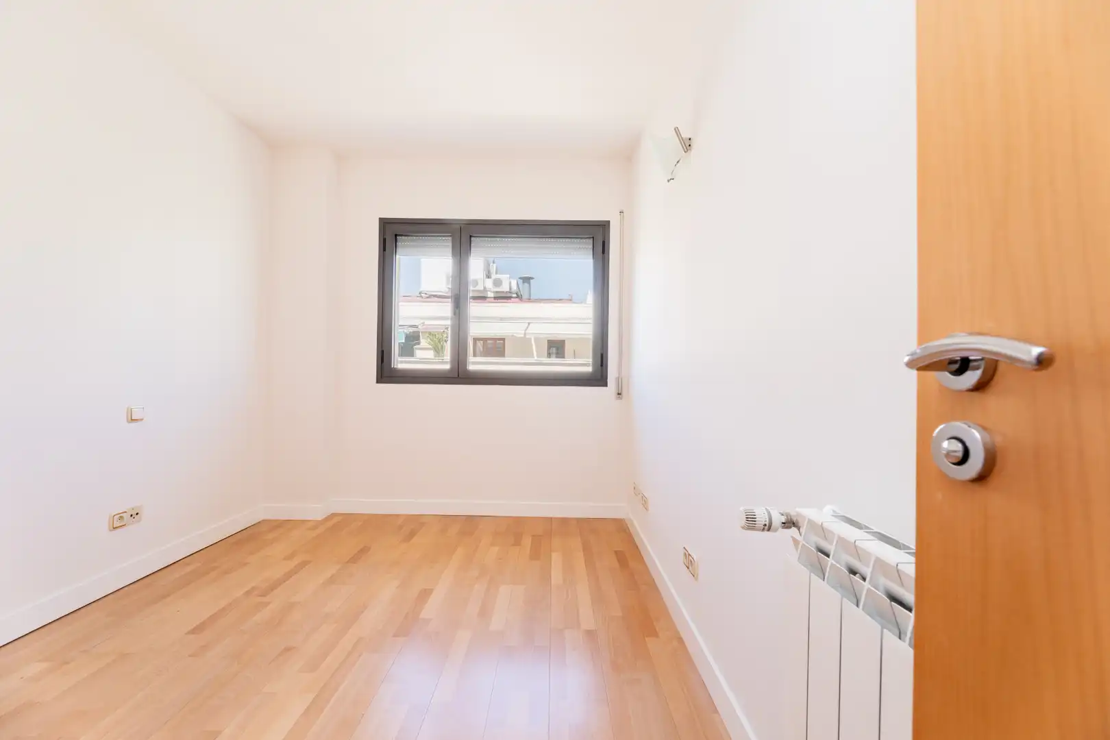 Habitación de Ático de alquiler con opción a compra en Madrid con Aire acondicionado, Calefacción y Terraza