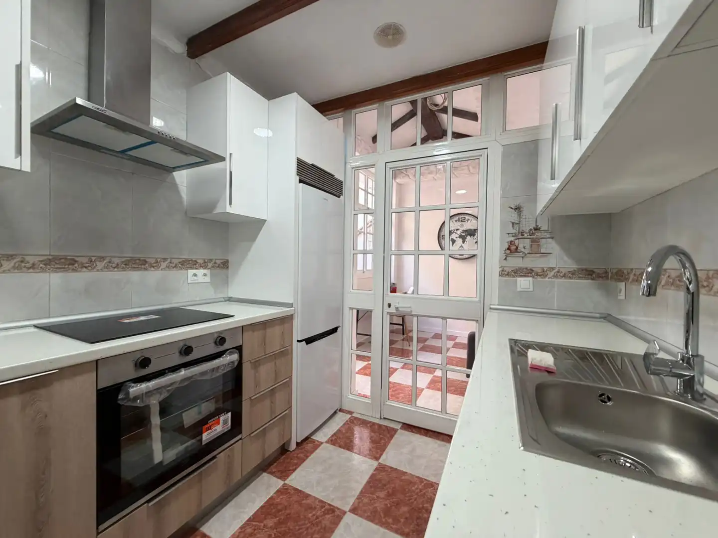 Flat for sale in Calle Río Tinto, 47, Las Flores