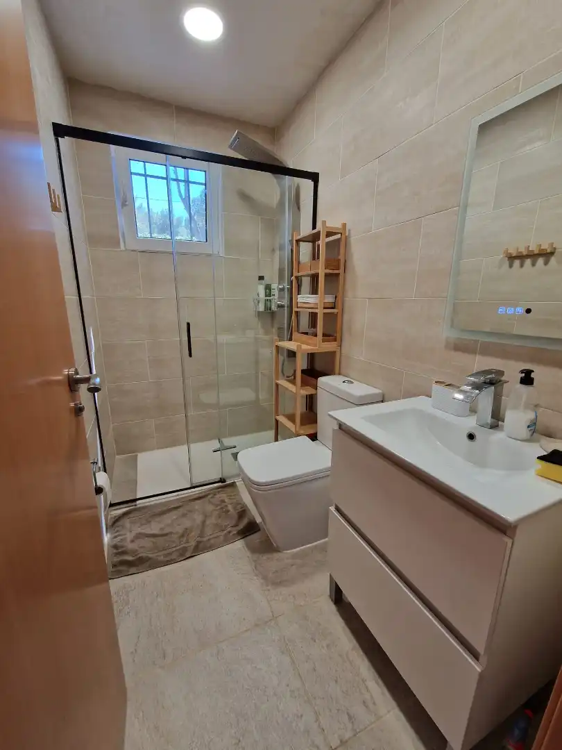 Baño de Casa o chalet en venta en Chiva con Jardín privado, Terraza y Trastero
