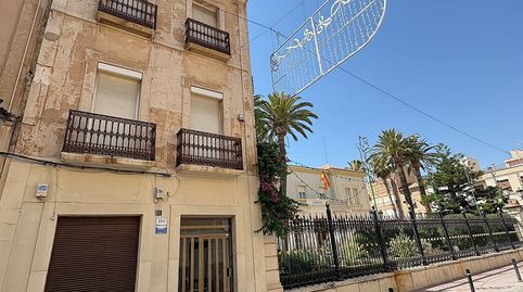 Foto 3 de Casa adosada en venta en Novelda, Alicante