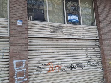 Local comercial en venda a del Riu Ebre 5