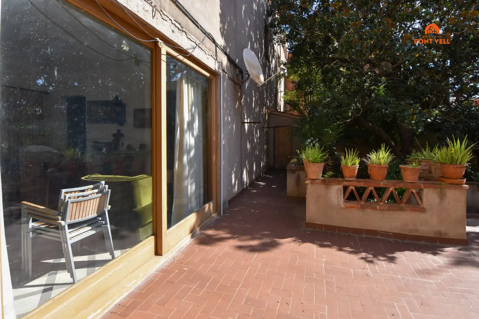 Casa rústica con terraza en venta en La Bisbal d'Empordà, imagen 4