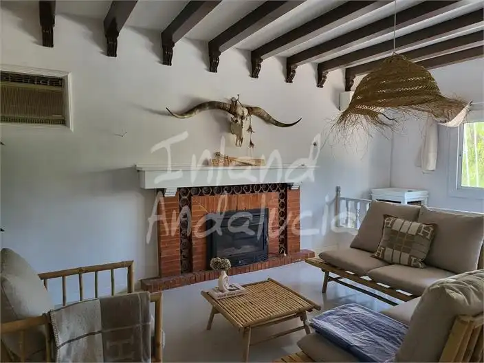 Casa con piscina en venta en Puente Genil, imagen 4