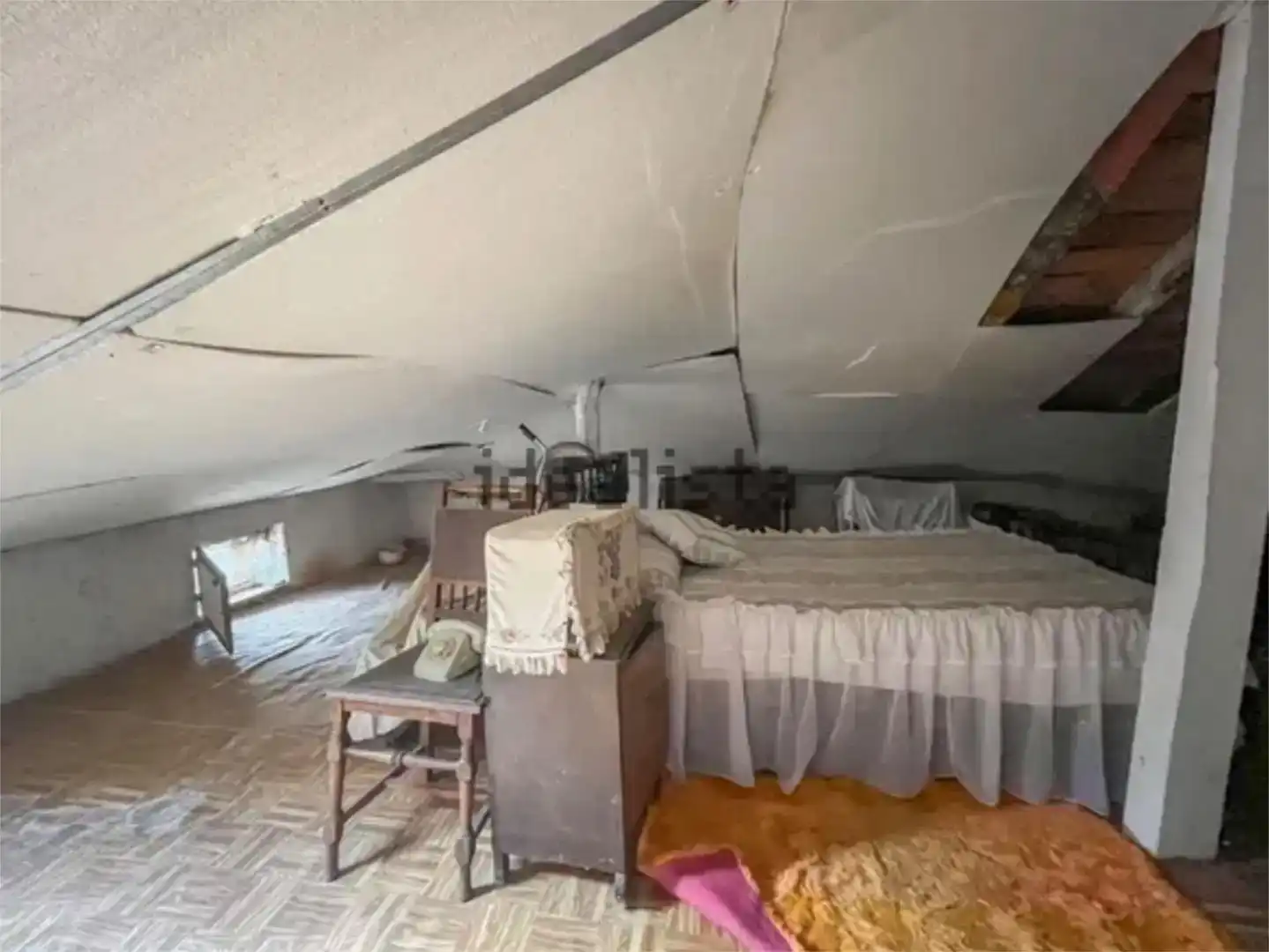 Dormitori de Casa adosada en venda en Encinas de Esgueva