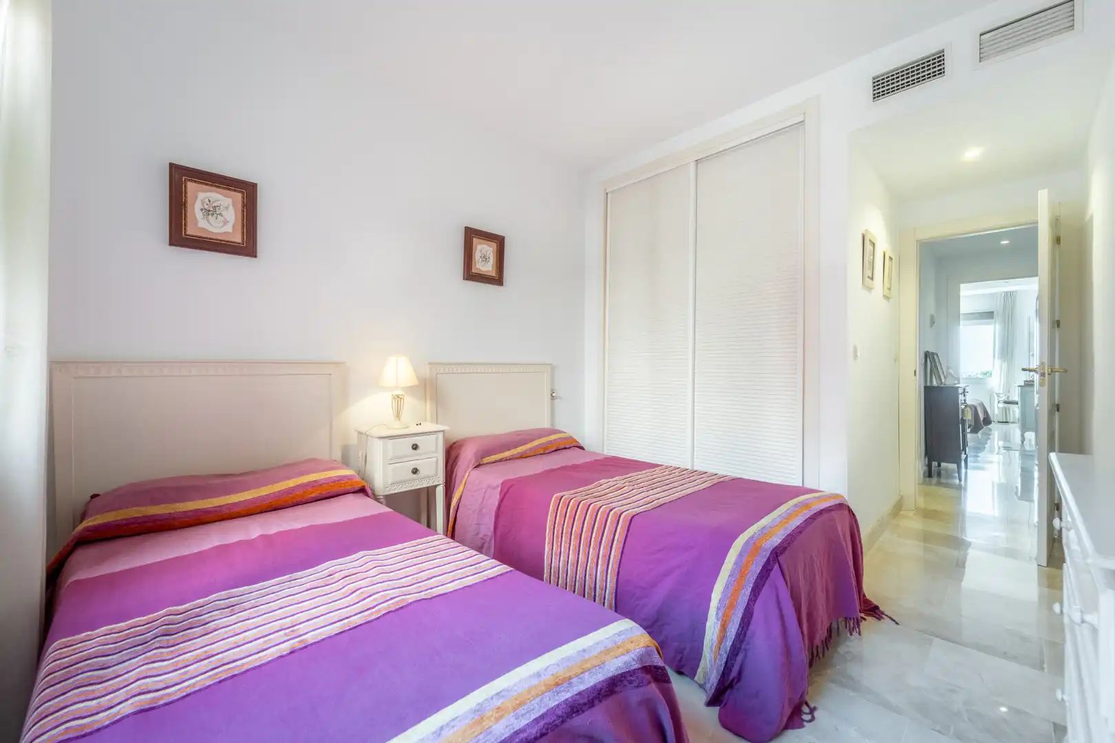 Habitación de Apartamento en venta en Milla de Oro