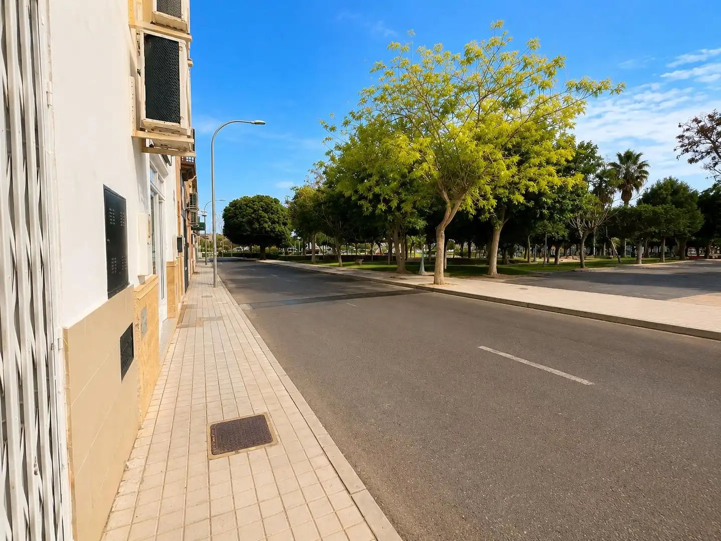 Außenansicht von Geschaftsraum zum Verkauf in Huércal de Almería mit Klimaanlage