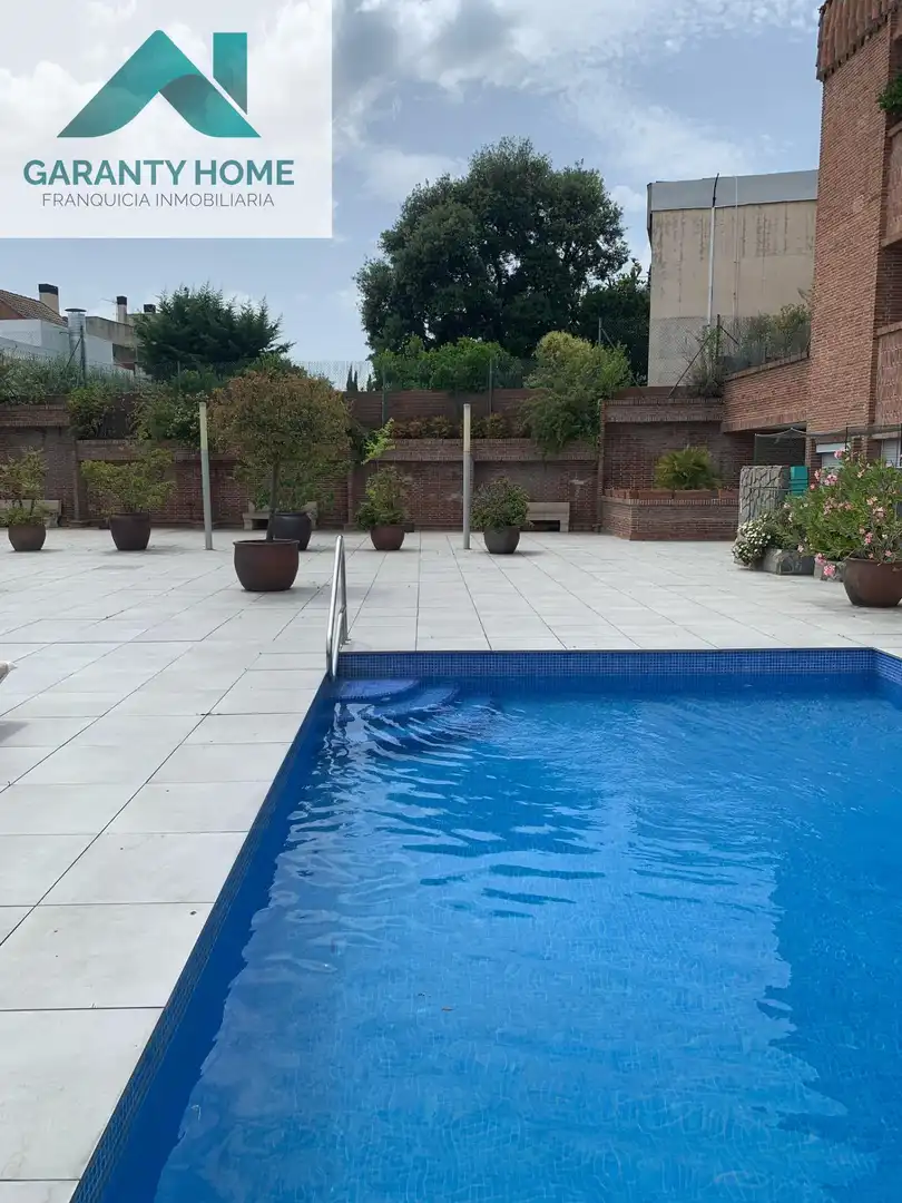 Piscina de Piso en venta en Madrid con Aire acondicionado, Calefacción y Terraza