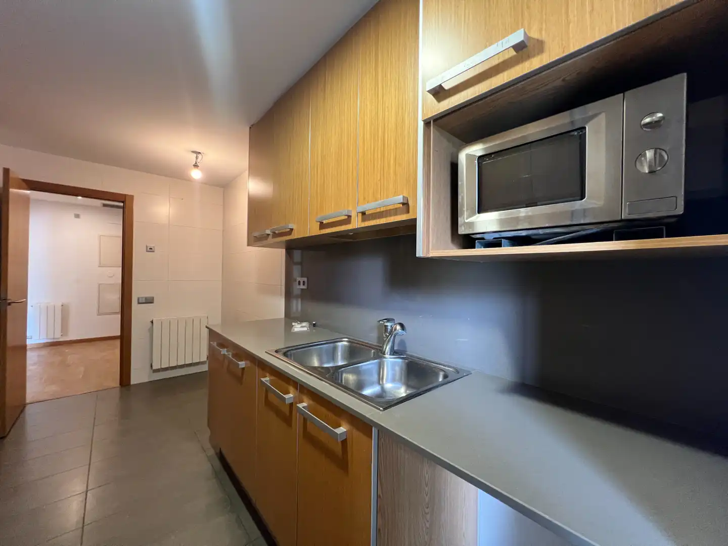 Küche von Wohnung zum Verkauf in Sant Cugat del Vallès mit Klimaanlage, Heizung und Privatgarten