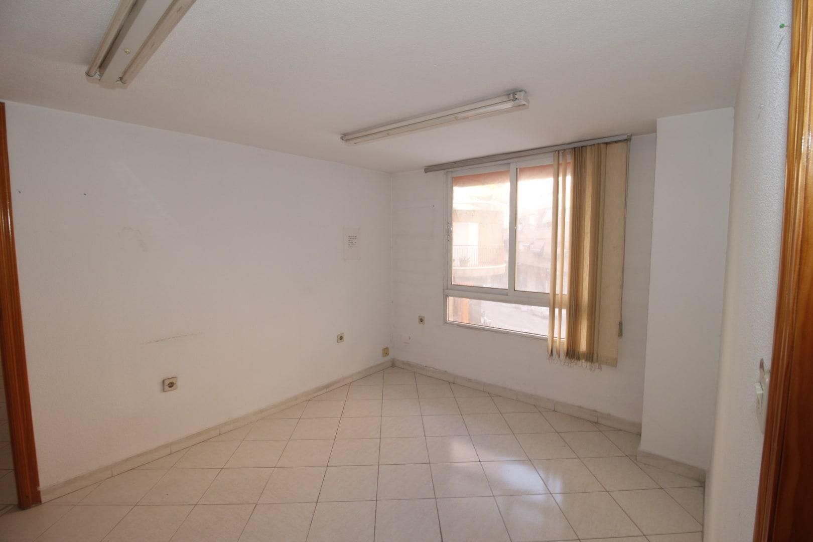 Premises for sale in Abarán  with Terrace