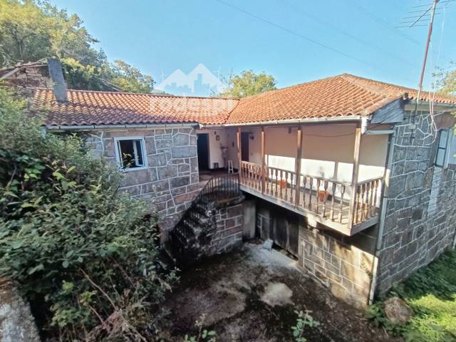 Casa-chalet en Venta en Padrenda