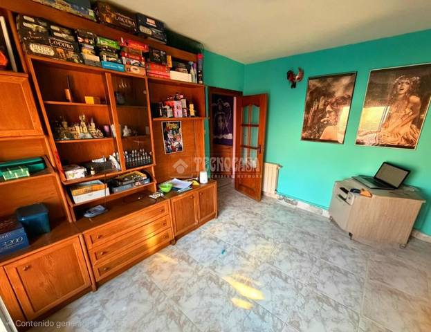 Piso en Venta en Palomeras Sureste