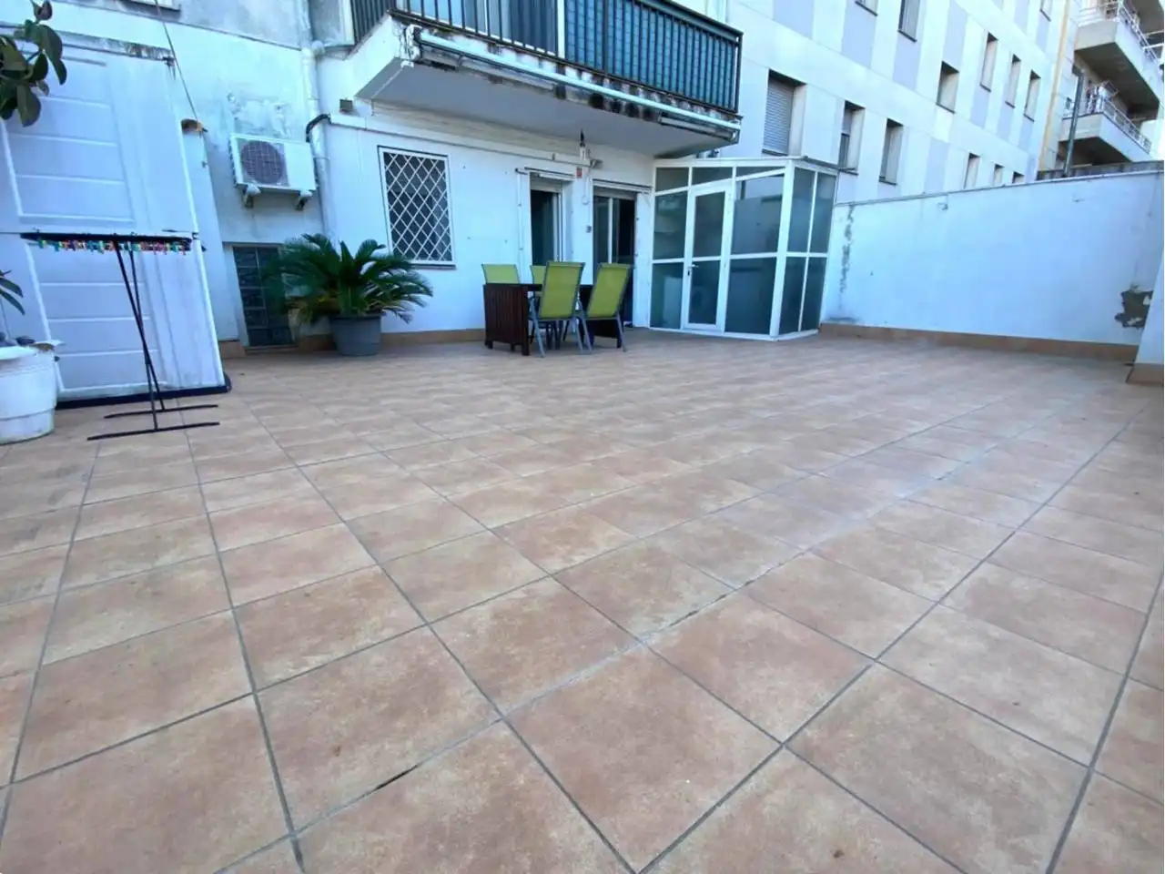 Terrasse von Wohnung zum Verkauf in Sabadell mit Klimaanlage, Heizung und Parkett