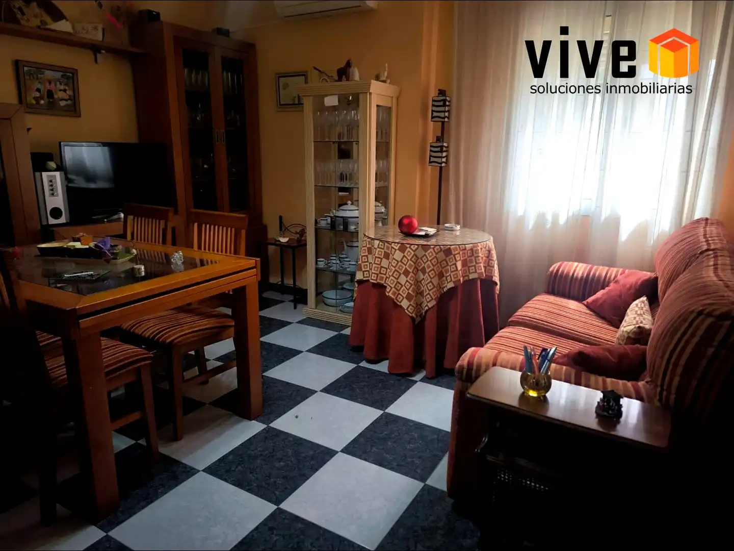 Sala de estar de Piso en venta en Sevilla con Aire acondicionado