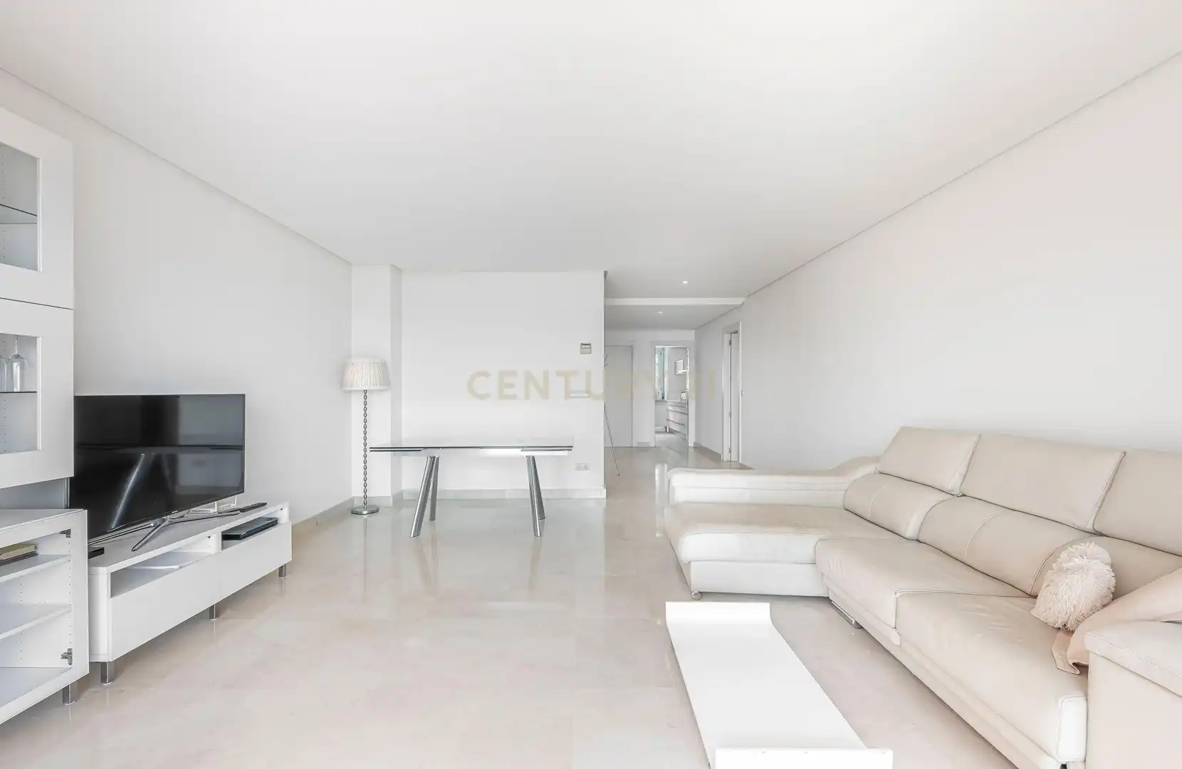 Sala d'estar de Apartament en venda en Marbella amb Aire condicionat, Traster i Forn