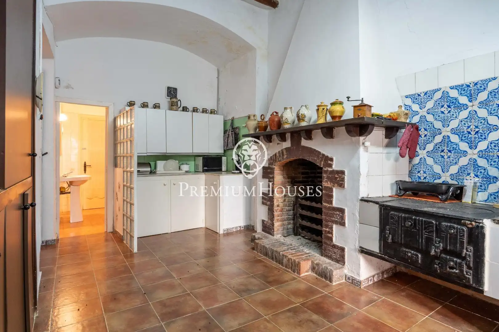 Kitchen of Houses for sale in La Secuita  with Terrace, Storage room and Balcony