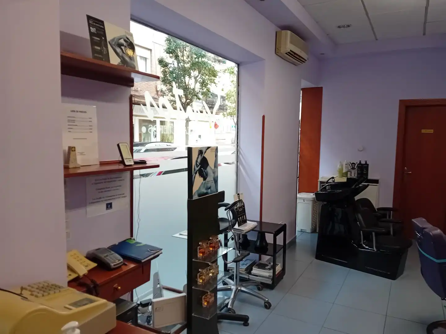 Business premises to rent in La Morería, imagen 12
