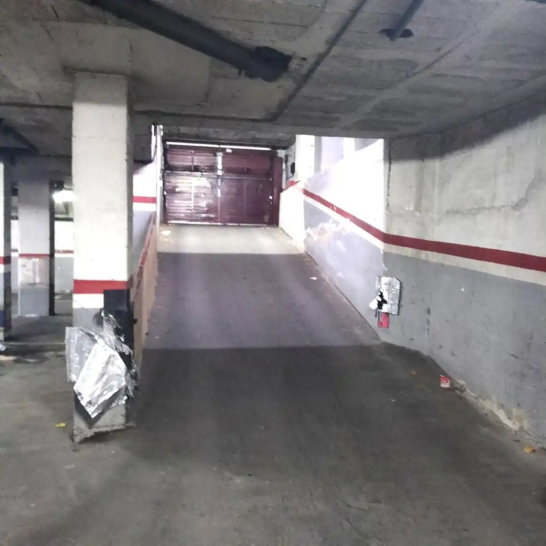 Einzelparkplatz zum Verkauf in Carrer Carrer de Girona, 337 337, imagen 6